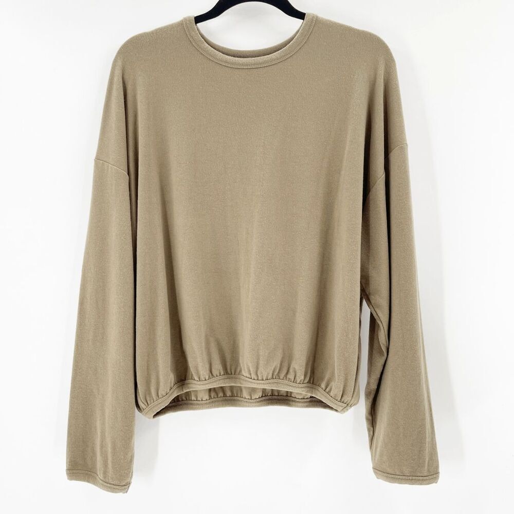 Oak+Fort Womens Long Sleeve Top Size S Beige Crew Neck Pullover Plain Simple